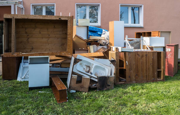 Best Construction Debris Removal  in St Clair, PA